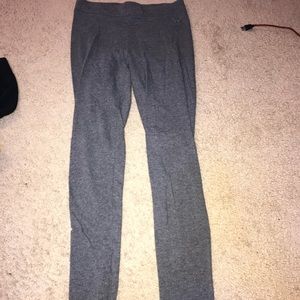 Grey cotton leggings
